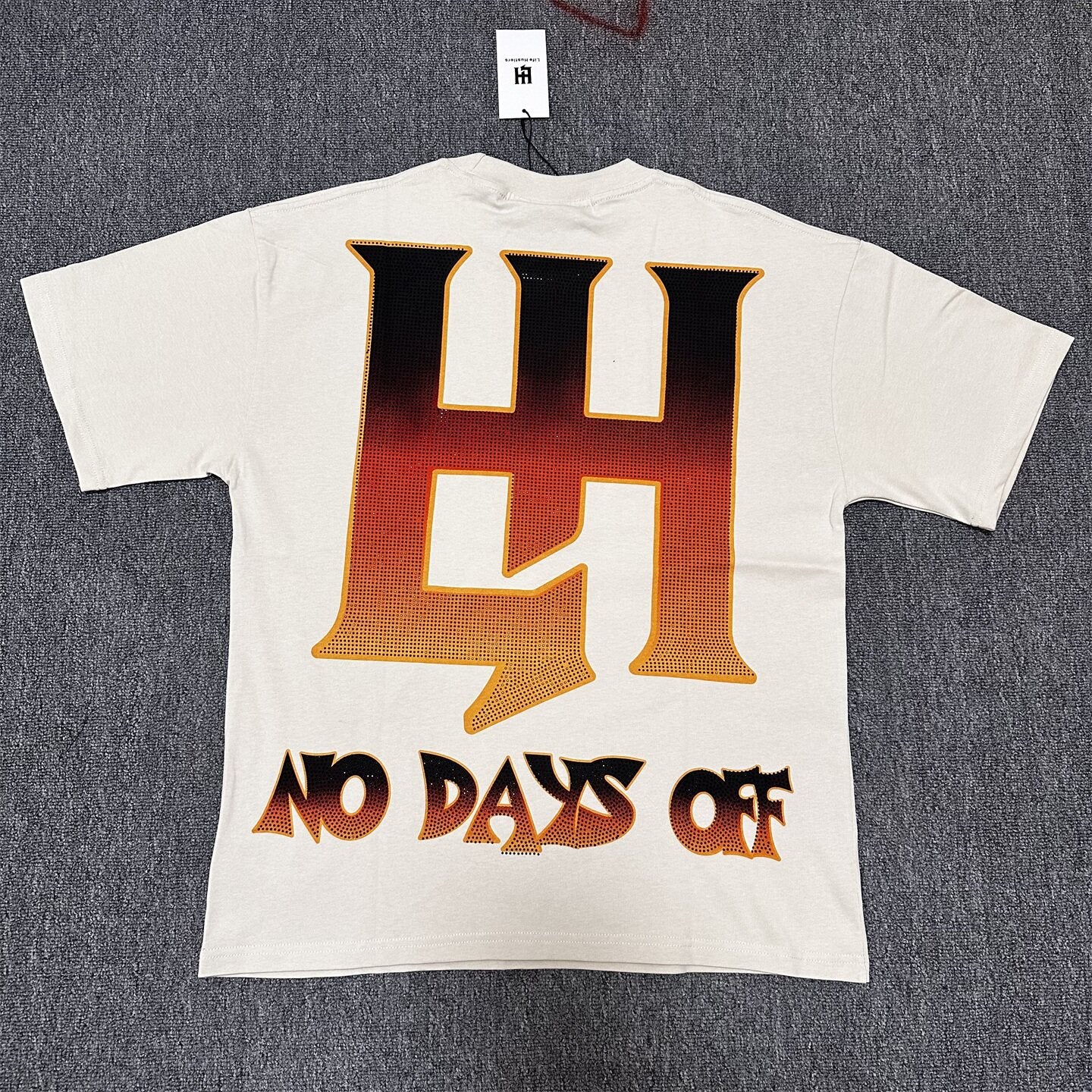 White Graphic Streetwear T-Shirt | Oversized Vintage Tee