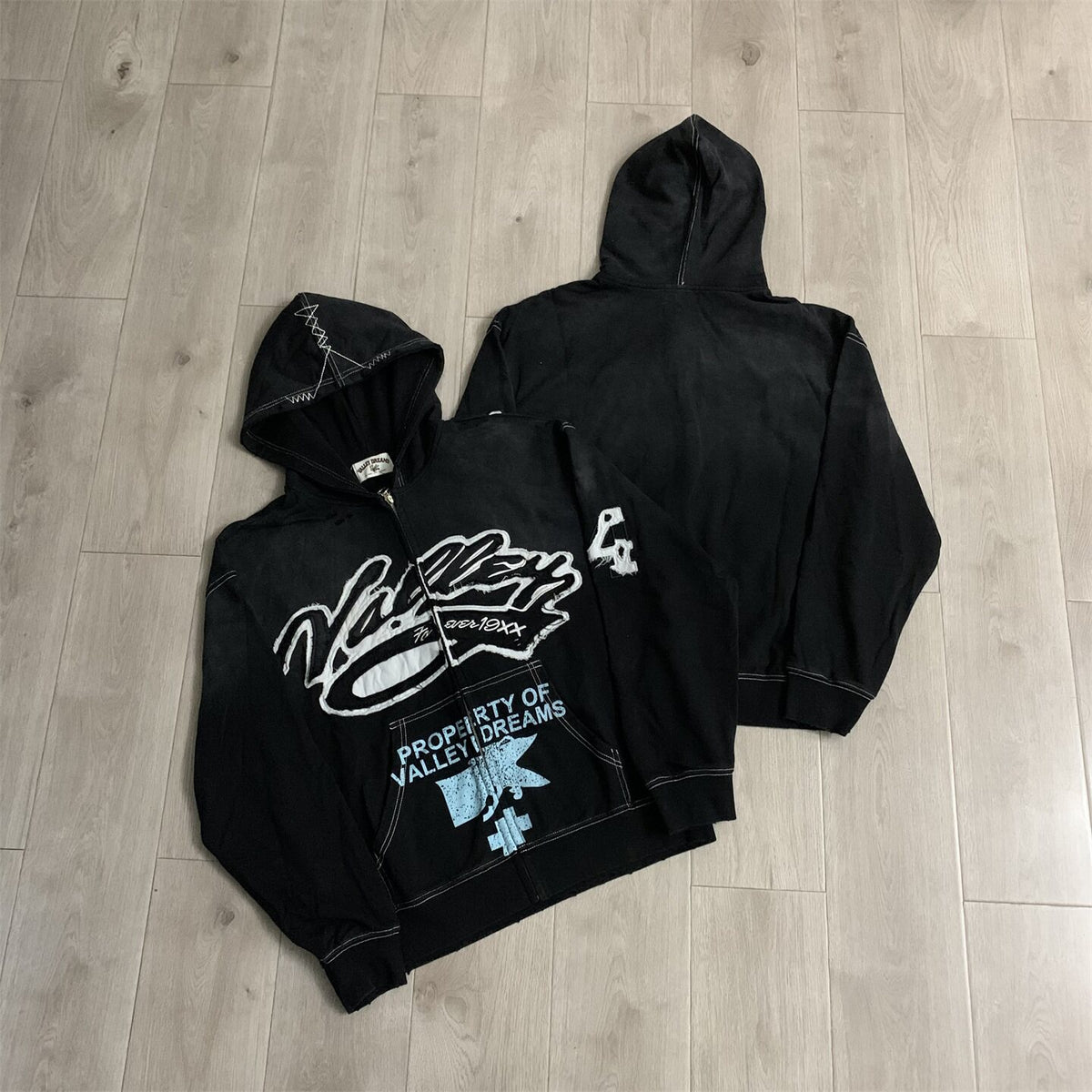 Black Graffiti‑Print Valley Dreams Zip‑Up Hoodie Unisex Oversized Jacket