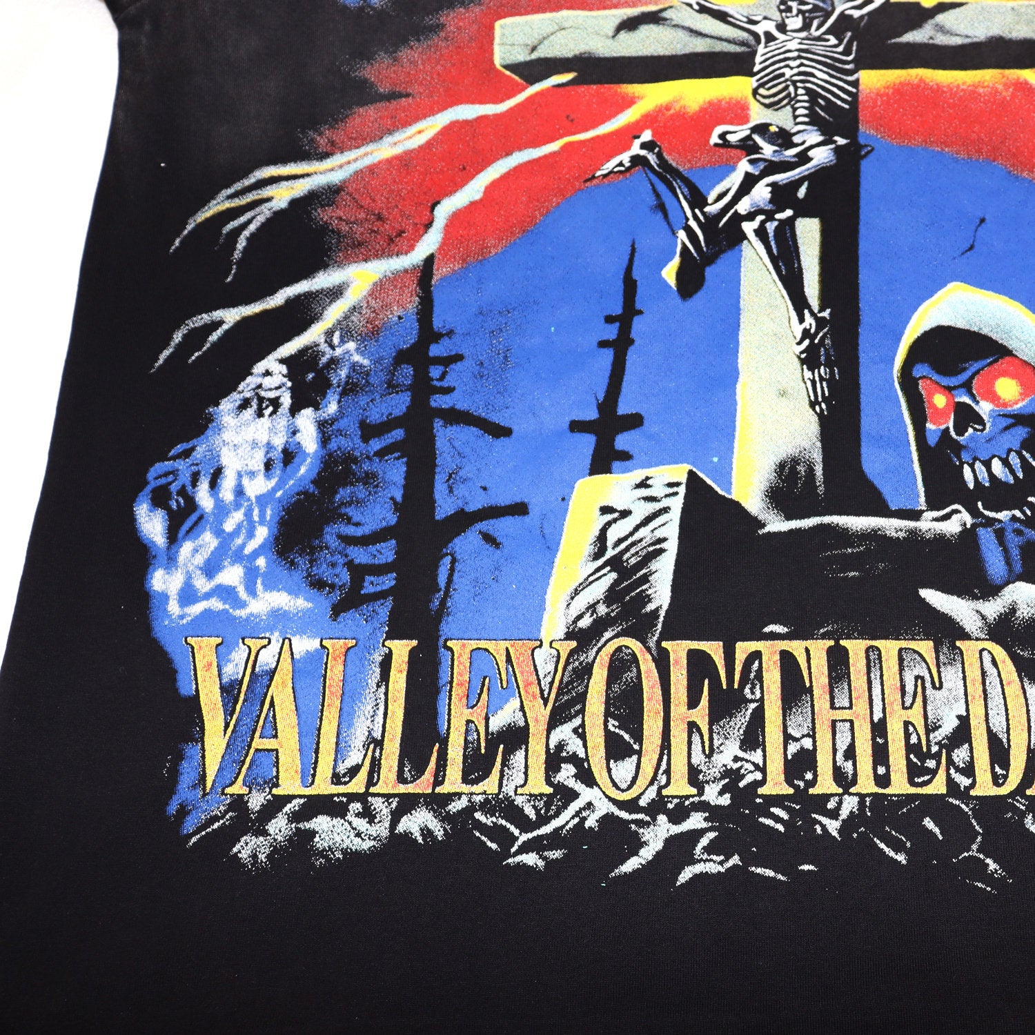 Black Valley Dreams Cross‑Landscape Vintage Oversized Unisex T‑Shirt